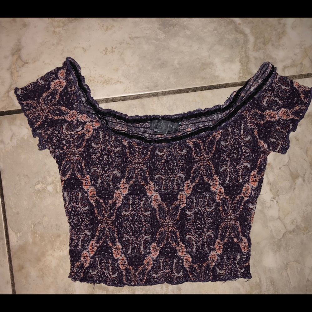 Cropped top - kendall and kylie